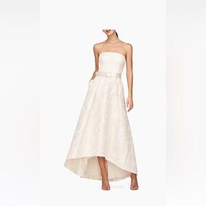Kay Unger Bella Hi-Low Brocade Gown